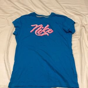 Nike t shirt youth large